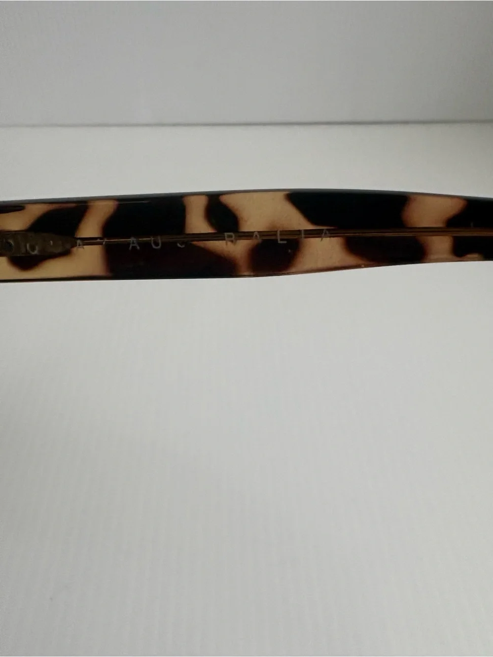 Quay Australia ever After Tortoiseshell Oversized Sunglasses Brown Gradient